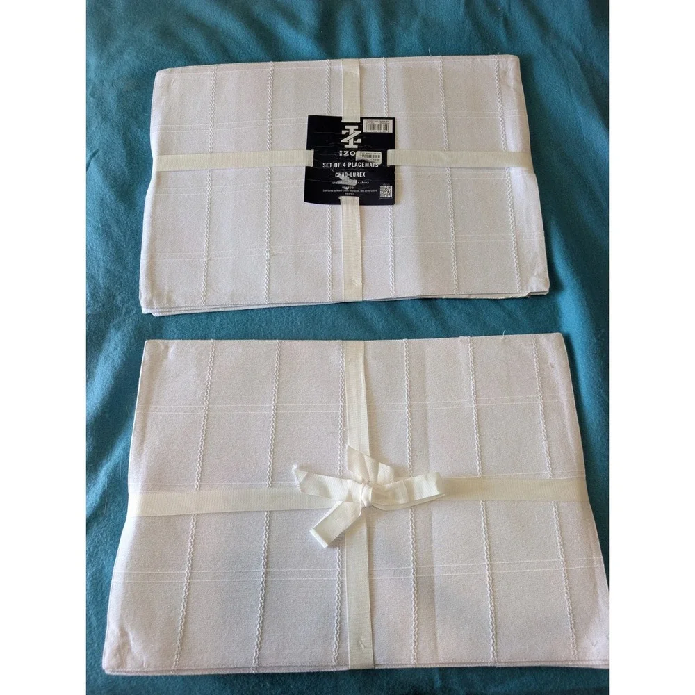 8 IZOD Chadwick Silver White Windowpane Holiday Fabric Placemats 13x19 Set of 8